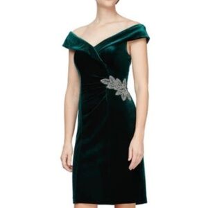 Alex evenings Forest green off the shoulder velvet sheath dress